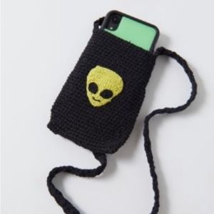 Alien Bex Crochet Crossbody Pouch